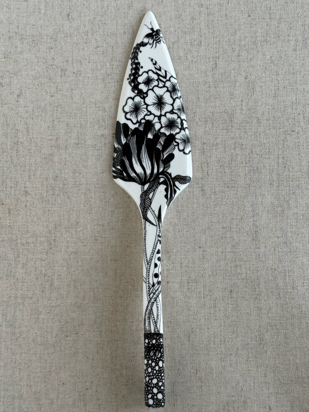 Anthropologie Florence Balducci Wild Masquerade Ceramic Cake Server